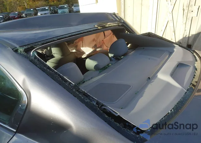 1HGCR2F71EA045602: 43493958