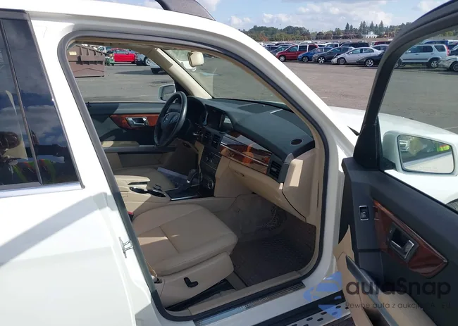 WDCGG8HB9AF390426: 43493977