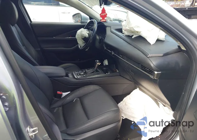 3MVDMBBL6MM312978: 43493996