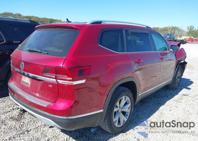 1V2ER2CAXJC552292: 43493172