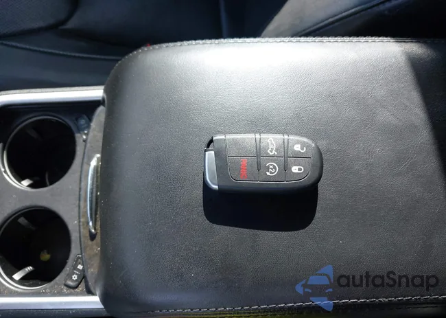 2C3CCAET3EH117964: 43493397