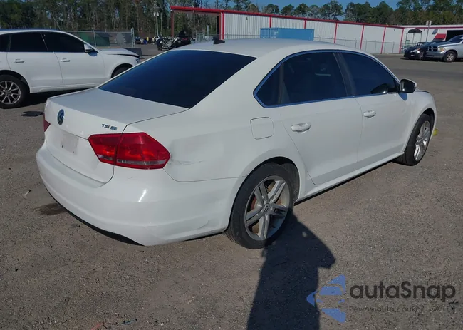 1VWBS7A34EC093452: 43494572