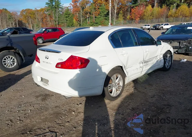 JN1DV6AR2BM451240: 43494870