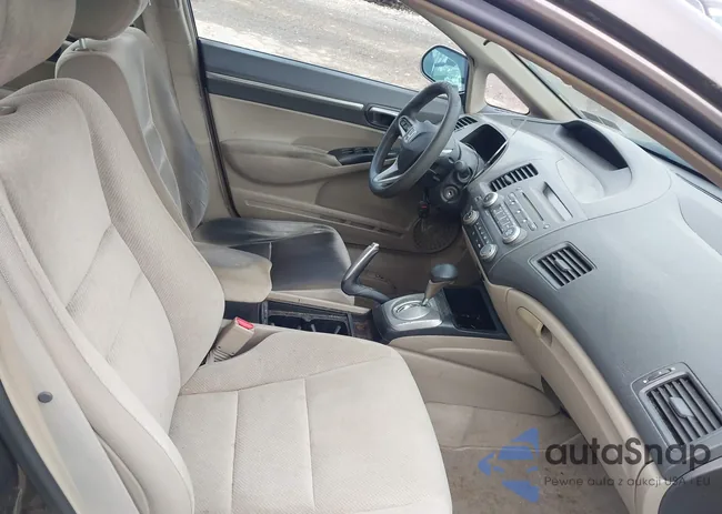 2HGFA1F80BH530818: 43494884