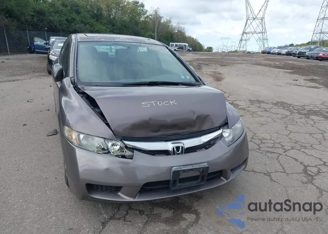 2HGFA1F80BH530818: 43494884