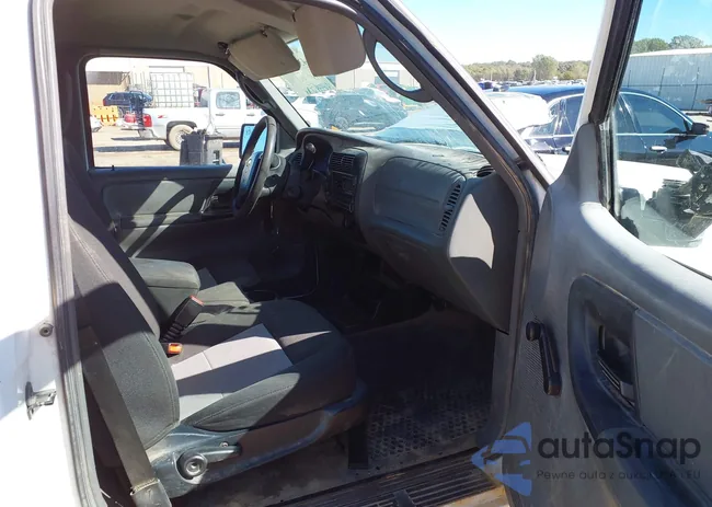 1FTKR1ADXAPA76615: 43494356