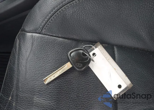 KMHTC6AD6FU222998: 43494362