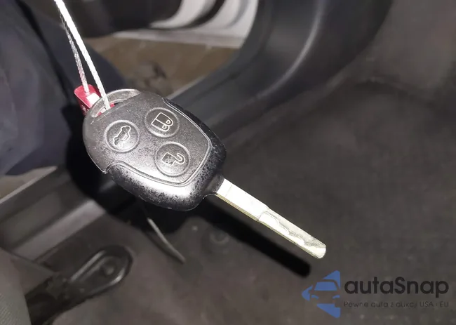 3FADP4EJ8DM194534: 43494427