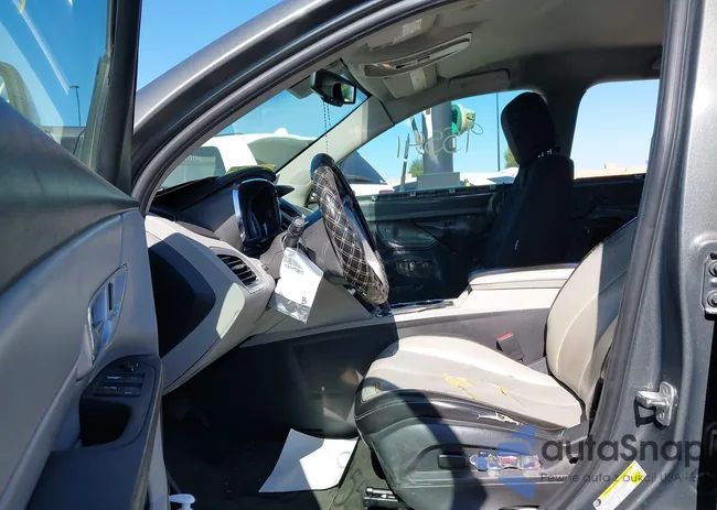 2GKALUEK9D6148596: 43495541