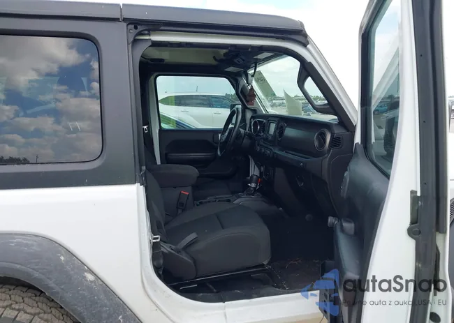 1C4GJXAG8LW314643: 43495606