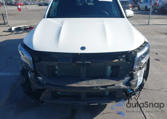 W1N4M4GBXNW258785: 43495644