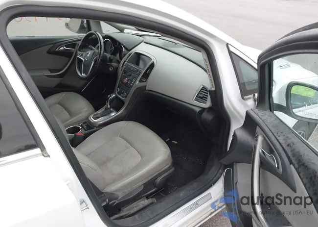 1G4PW5SK1G4181651: 43495678