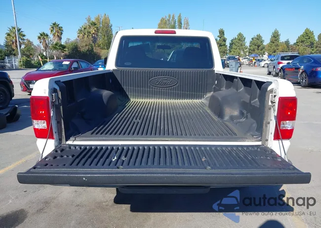 1FTYR10D58PB16704: 43495732