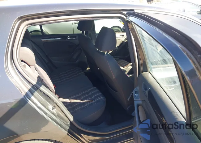 WVWGD7AJ0AW300686: 43495821