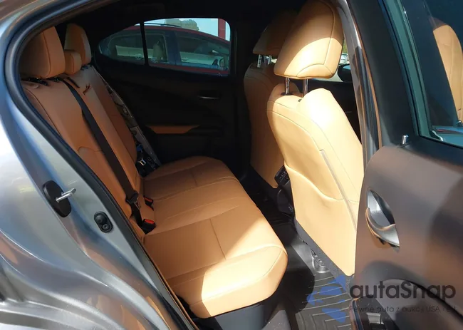 JTHYBJAH4S2012245: 43495841