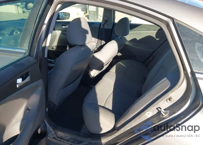 5NPEB4AC8BH274746: 43495957