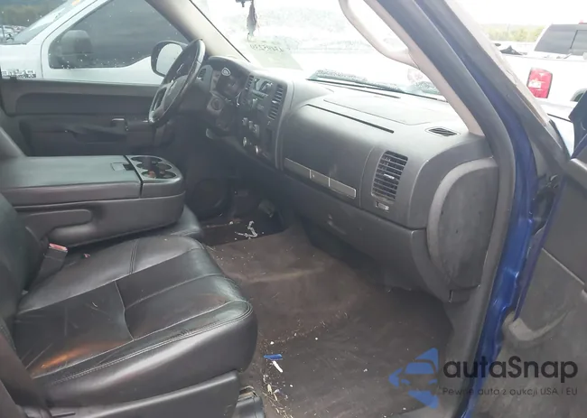 1GTR1VEA4DZ331085: 43495239