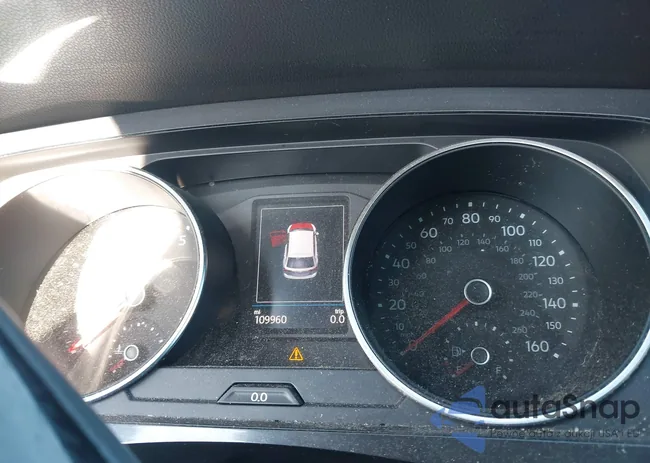 3VV2B7AX5KM184280: 43495357