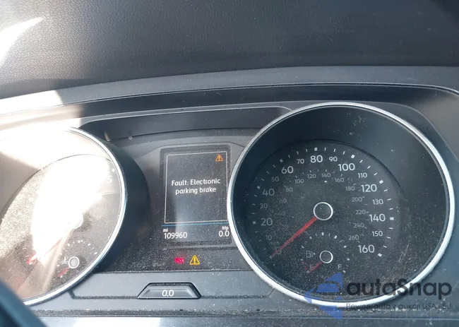 3VV2B7AX5KM184280: 43495357