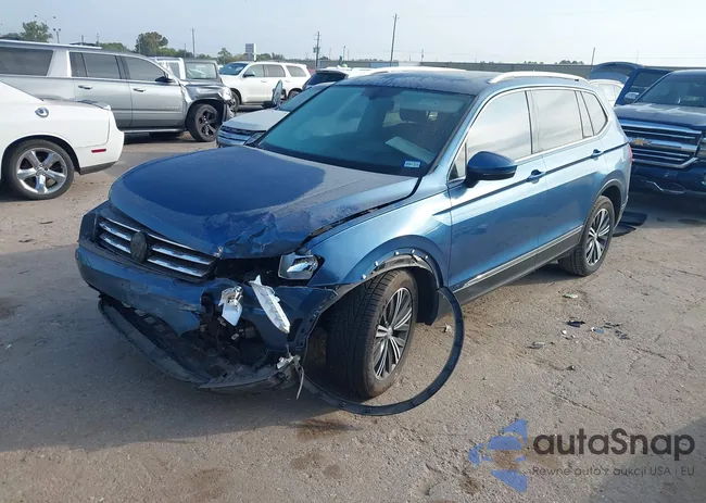 3VV3B7AX4JM105622: 43495413