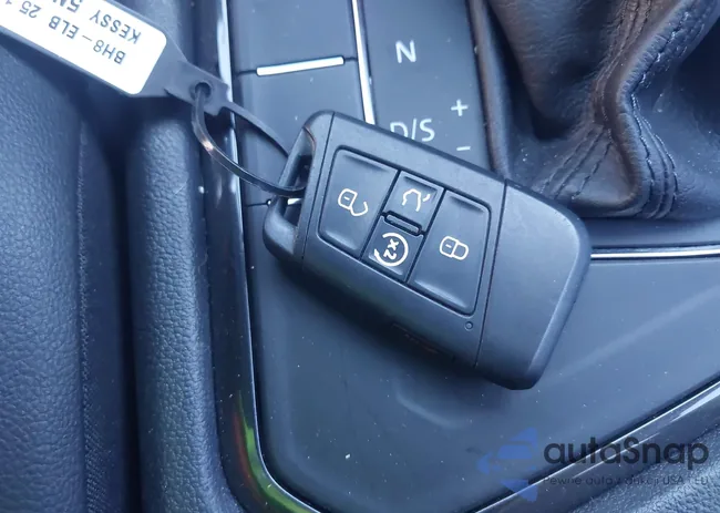 3VV3B7AX4JM105622: 43495413