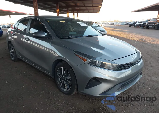 3KPF24AD6NE497888: 43496586