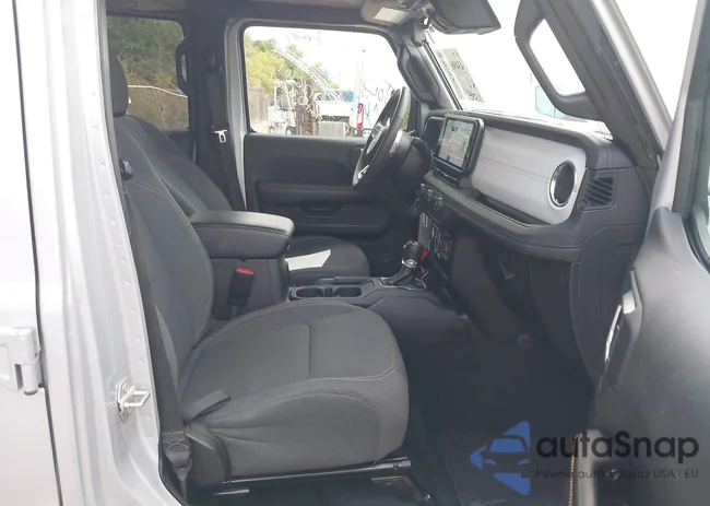 1C4RJXP67RW310227: 43496603