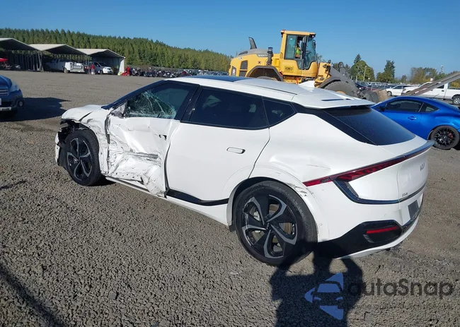 KNDC4DLC8N5055613: 43496606