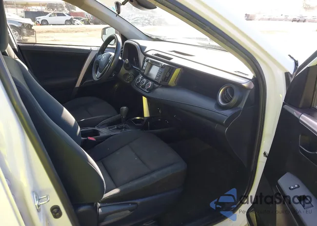 JTMZFREV9JJ210235: 43496685