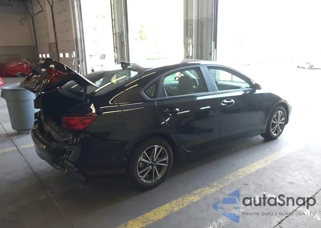 3KPF24AD5RE737728: 43496705