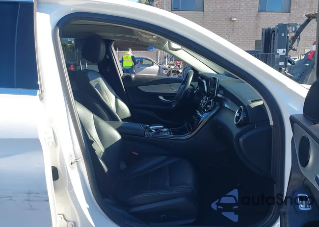 55SWF4JB2GU164490: 43496710