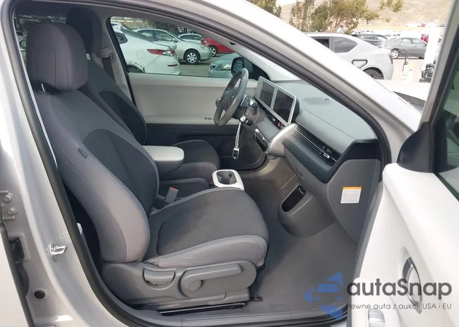 KM8KMDAFXNU052979: 43496759