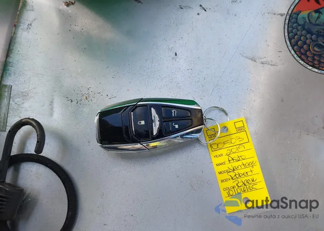 SCFSMGAWXKGN00848: 43496815