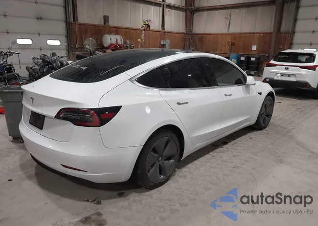 5YJ3E1EA4LF703693: 43496865