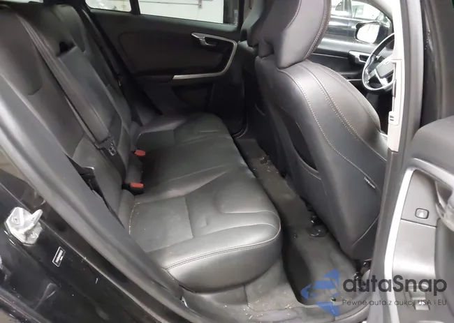 YV4612HK8G1003433: 43496053