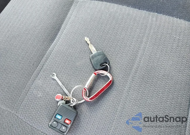 1FAFP4044XF119182: 43496233