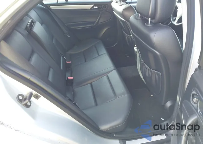 WDBRF52H66F746205: 43496324