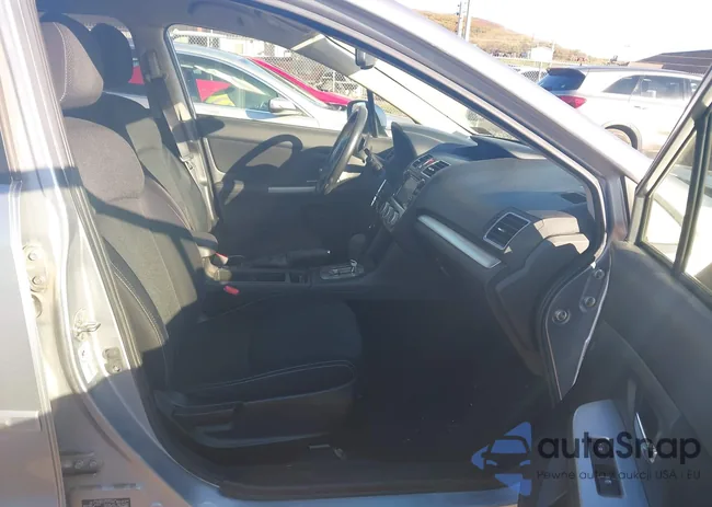 JF2GPACC6F8275342: 43497526