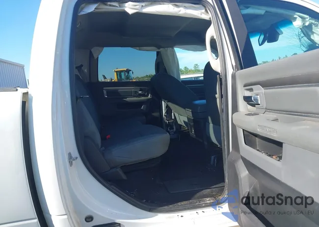 3C6RR6LT2GG288526: 43497582