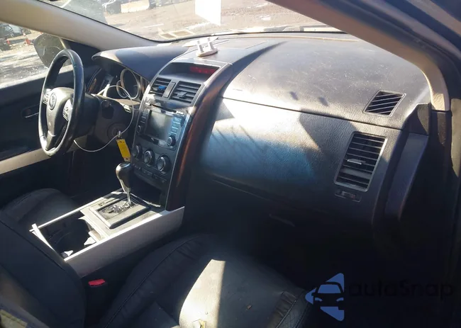 JM3TB3DV9F0449532: 43497695