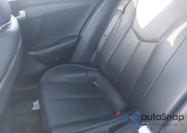 KMHTC6AE1DU174106: 43497748