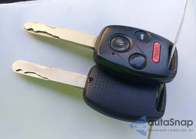 2HGFG21547H709288: 43497780