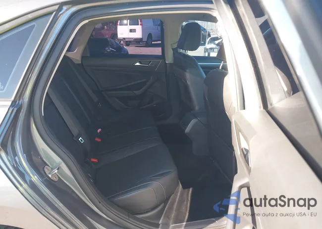 3VWC57BU3KM143867: 43497892