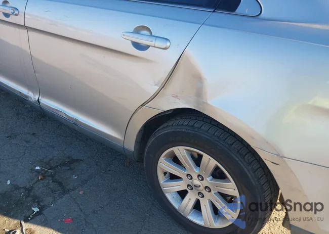 1FAHP2DW8BG143044: 43497048