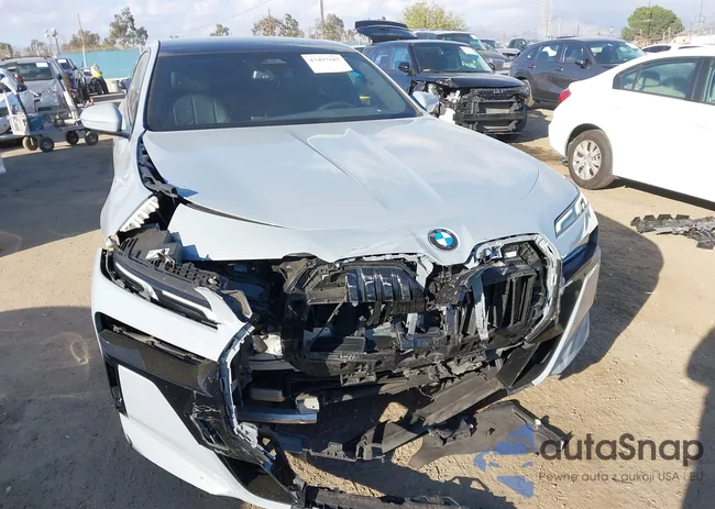 WBA23EH05PCM56633: 43497187