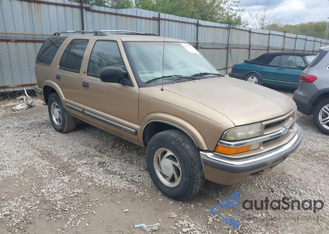 1GNDT13W3X2116071: 43497351