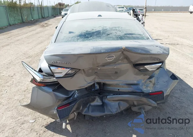 1N4BL4DV0RN323466: 43497356