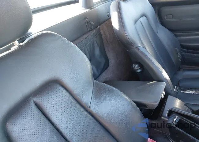 WDBKK47F1WF010349: 43498463