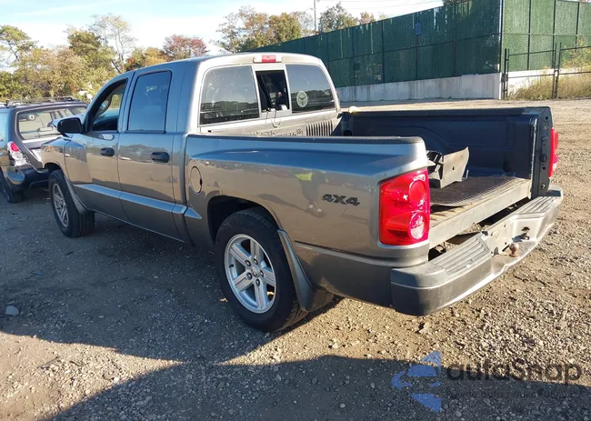 1D7RW3GP5BS638722: 43498556