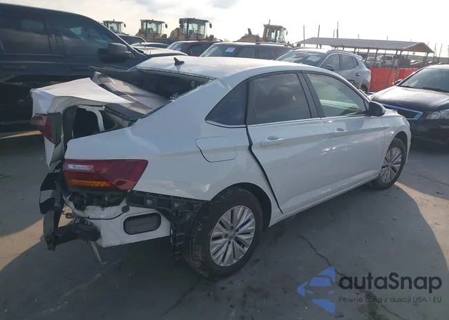 3VWCB7BU8KM220242: 43498559